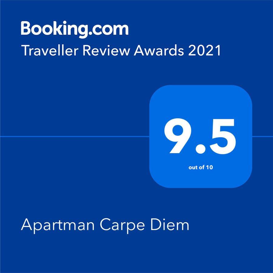Apartman Carpe Diem ซาเยชาร์ ภายนอก รูปภาพ